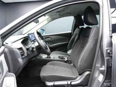 Nissan Qashqai 1.3 mhev Acenta 2wd 140cv (9)