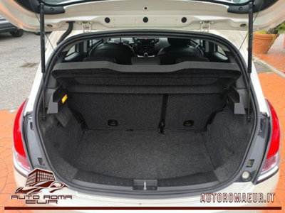 Lancia Ypsilon 0.9 TwinAir 85 CV 5 porte S&S Gold (12)