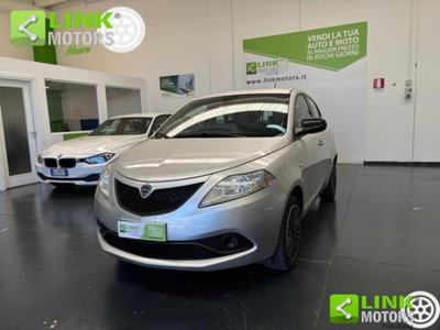 Lancia Ypsilon 1.2 69 CV 5 porte Platinum usata