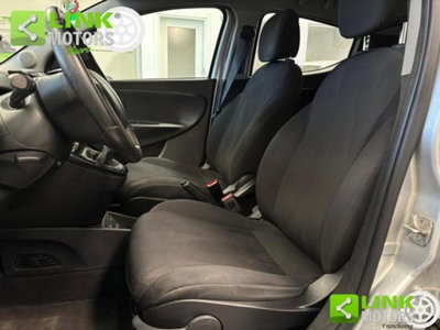 Lancia Ypsilon 1.2 69 CV 5 porte Platinum (11)