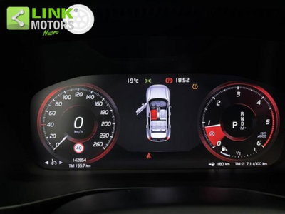 Volvo XC40 D3 AWD Momentum (15)