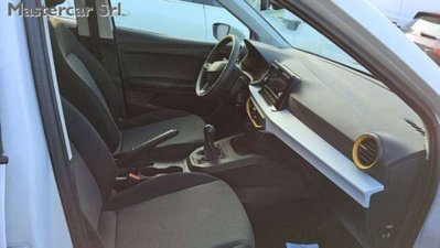 SEAT Arona 1.0 ecotsi 95cv (7)