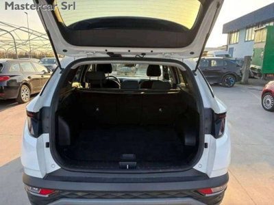 Hyundai Tucson 1.6 crdi Xline 2wd (15)