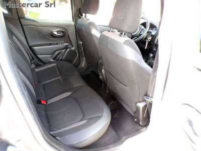 Jeep Renegade 1.3 T4 190CV PHEV 4xe AT6 Limited (7)