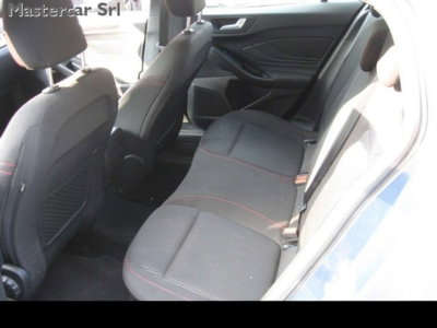 Ford Focus Station Wagon 1.0 EcoBoost 125 CV automatico SW ST-Line (7)