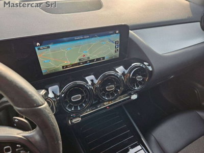 Mercedes-Benz GLA SUV 180 d Business Extra auto (14)