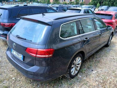 Volkswagen Passat Variant 1.6 TDI Business BlueMotion Technology (12)