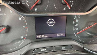 Opel Crossland 1.2 Elegance Pack s&s 130cv at6 (11)