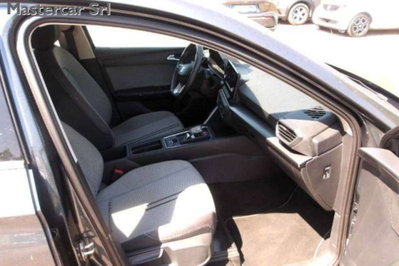 SEAT Leon ST Sportstourer 1.0 etsi Style 110cv dsg (4)