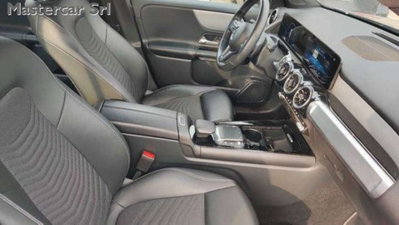 Mercedes-Benz GLB 200 d Advanced auto (4)