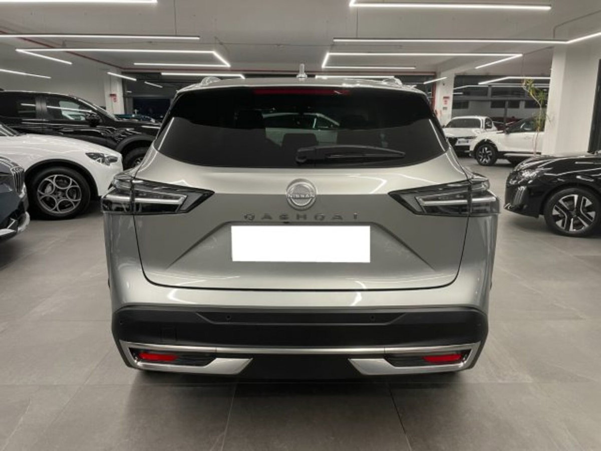 Nissan Qashqai 1.3 mhev N-Connecta 2wd 140cv (5)