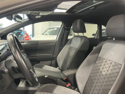 Volkswagen Taigo 1.0 TSI 110 CV DSG R-Line (19)