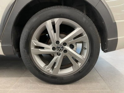 Volkswagen Taigo 1.0 TSI 110 CV DSG R-Line (5)
