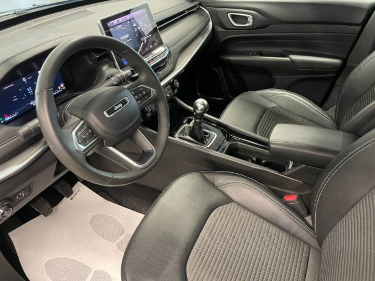 Jeep Compass 1.6 Multijet II 2WD Limited (10)