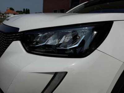 Peugeot 2008 PureTech 130 S&S Allure Pack (15)