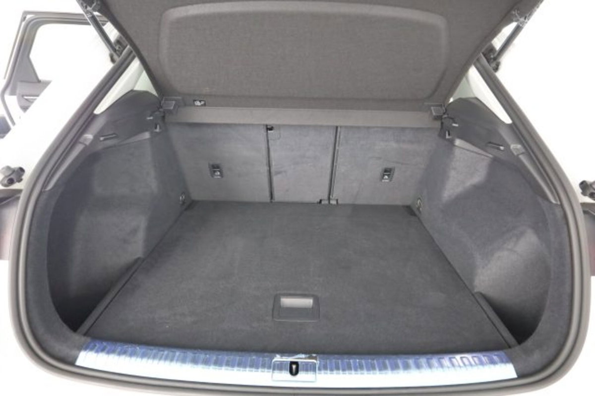Audi Q3 35 TDI quattro S tronic Business Advanced (5)