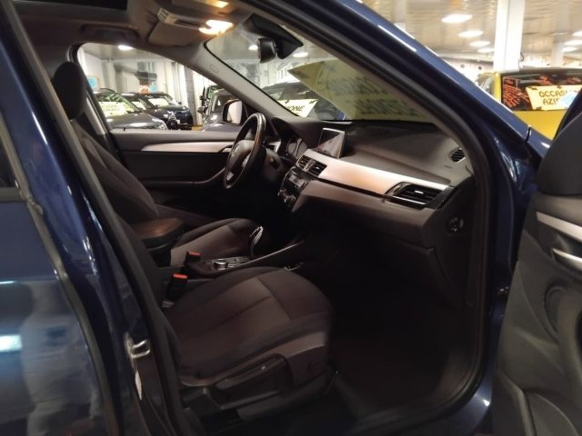BMW X1 xDrive20d Advantage (13)