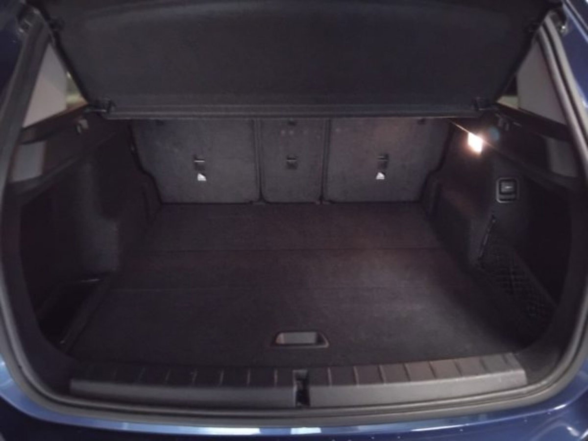 BMW X1 xDrive20d Advantage (7)
