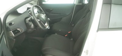 Lancia Ypsilon 1.0 FireFly 5 porte S&S Hybrid Ecochic Gold (14)