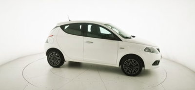 Lancia Ypsilon 1.0 FireFly 5 porte S&S Hybrid Ecochic Gold (19)