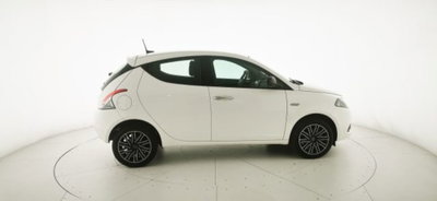 Lancia Ypsilon 1.0 FireFly 5 porte S&S Hybrid Ecochic Gold (8)