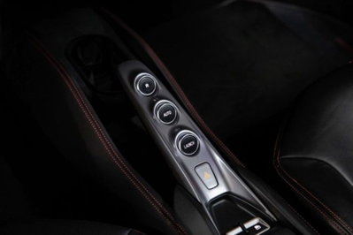 Ferrari F8 Spider F8 Spider (15)