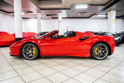 Ferrari F8 Spider F8 Spider (4)
