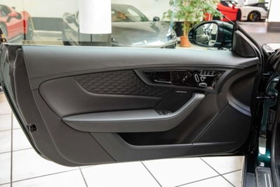 Jaguar F-Type Coupé 5.0 V8 450 CV aut Coupé R-Dynamic Black (14)