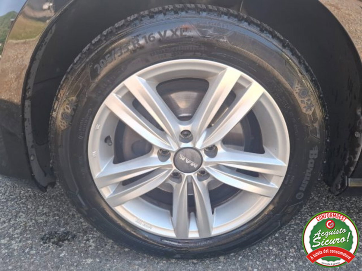 Volkswagen Golf Variant 1.6 TDI 90 CV Trendline BlueMotion Technology (7)