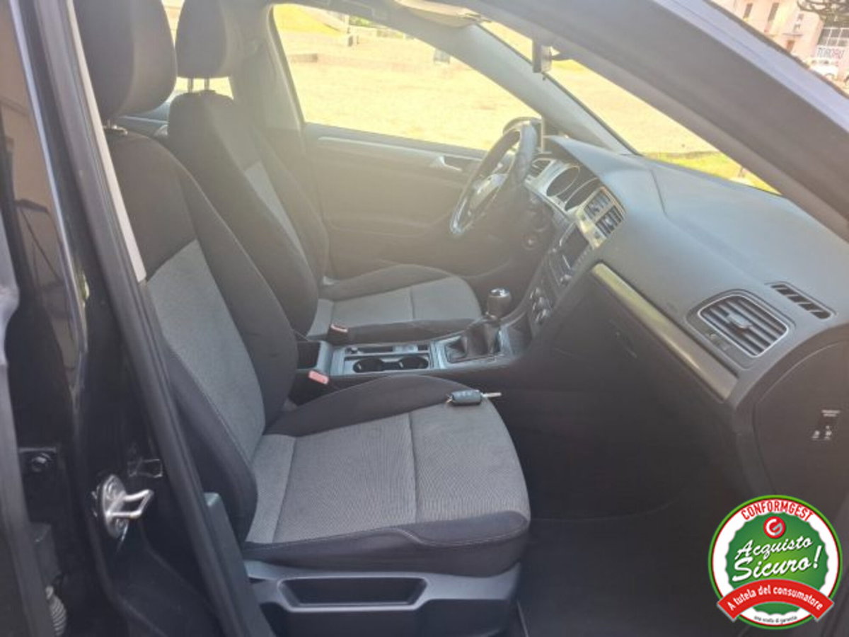 Volkswagen Golf Variant 1.6 TDI 90 CV Trendline BlueMotion Technology (9)