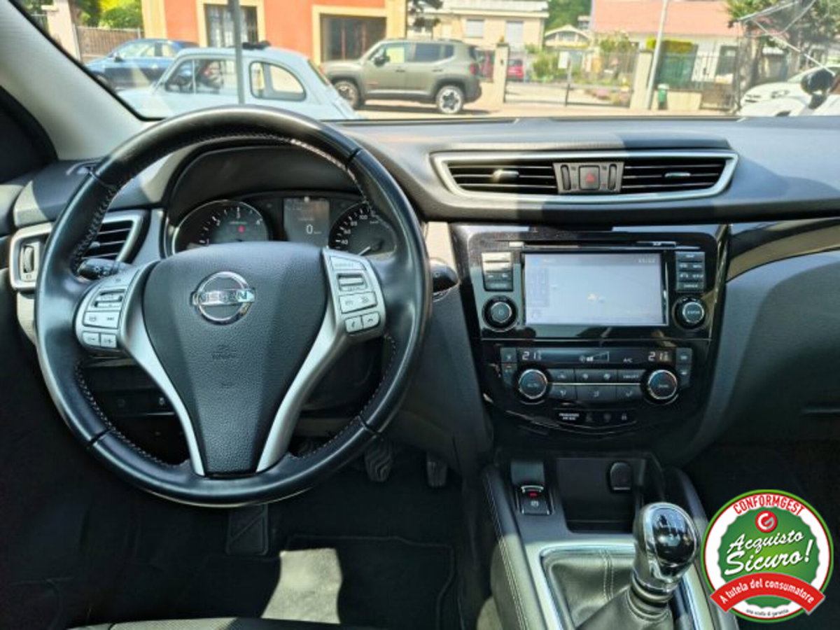 Nissan Qashqai 1.5 dCi Tekna (13)