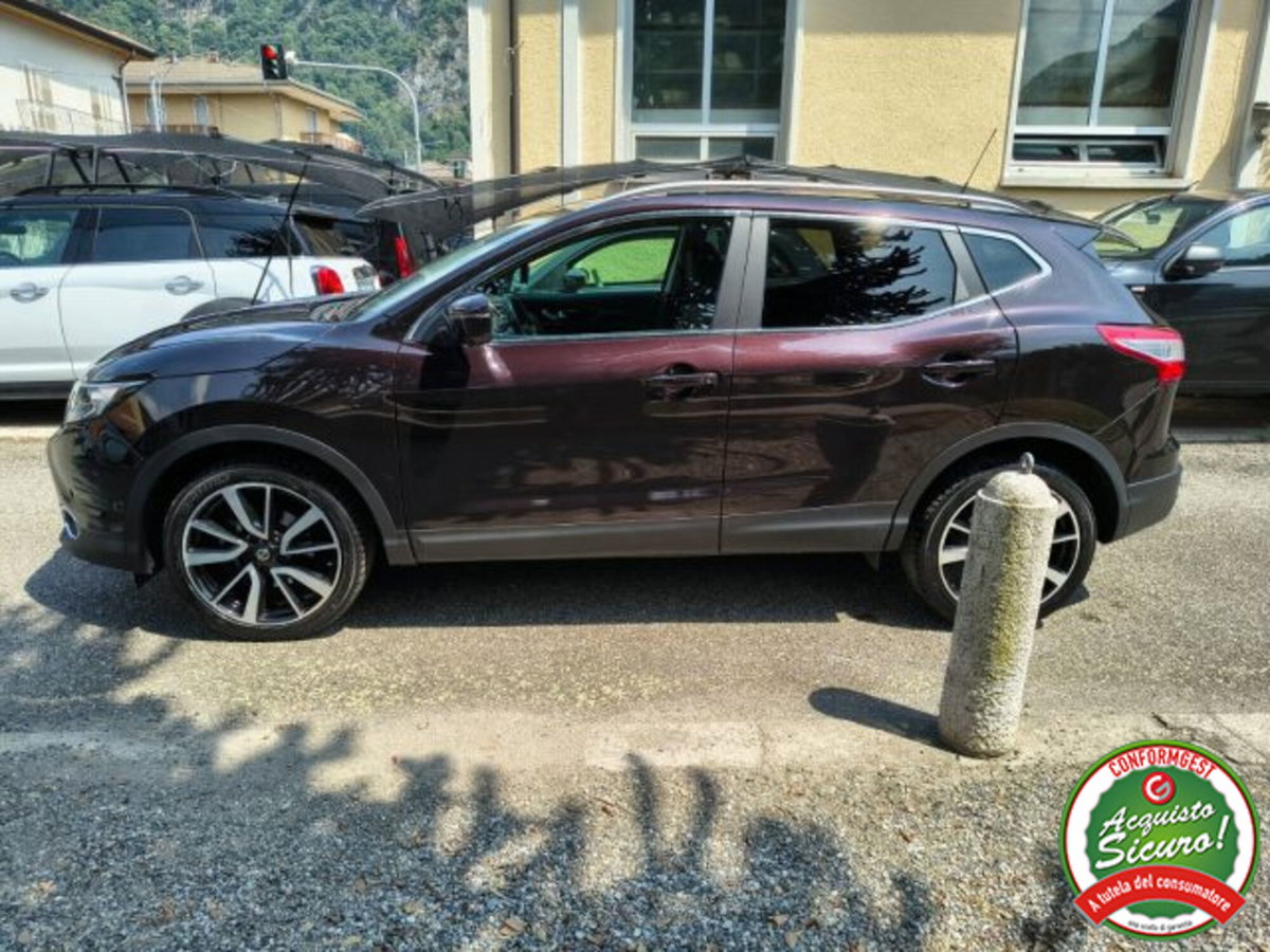 Nissan Qashqai 1.5 dCi Tekna (4)