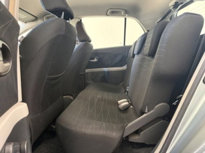 Toyota Yaris 1.3 5 porte M-MT Sol (18)
