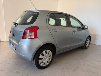 Toyota Yaris 1.3 5 porte M-MT Sol (4)