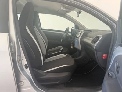 Toyota Aygo 1.0 VVT-i 69 CV 5 porte x-wave (15)