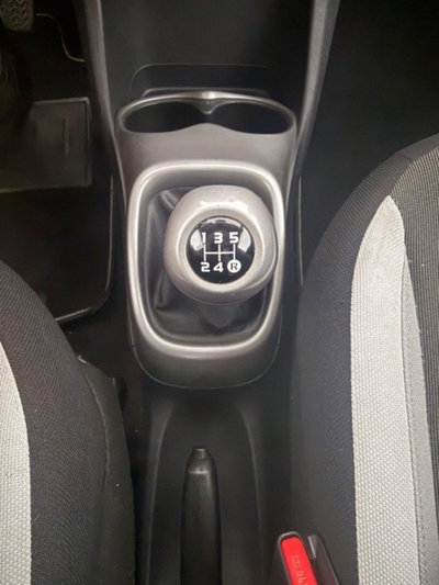 Toyota Aygo 1.0 VVT-i 69 CV 5 porte x-wave (19)