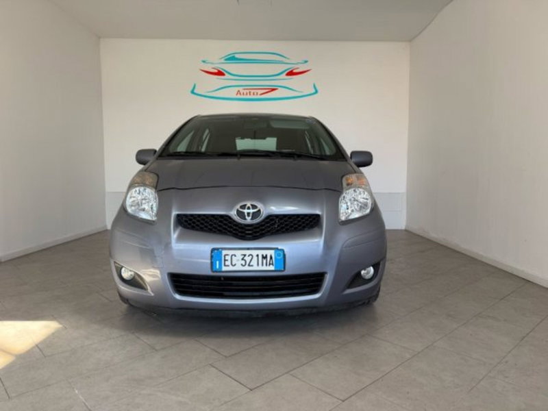 Toyota Yaris 1.0 5 porte