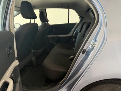 Toyota Yaris 1.0 5 porte (11)
