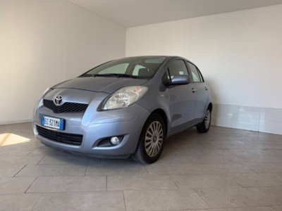 Toyota Yaris 1.0 5 porte (13)
