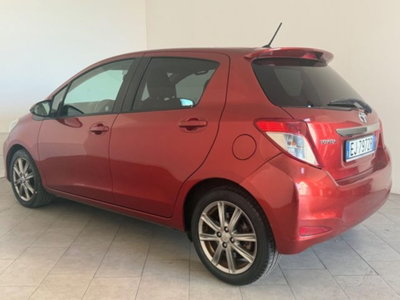 Toyota Yaris 1.3 5 porte Active (6)
