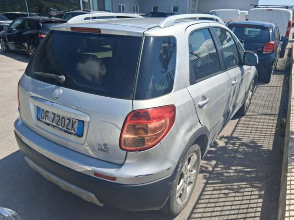 Fiat Sedici 1.6 16V 4x4 Emotion (4)