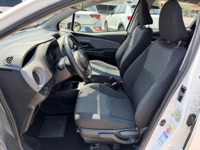 Toyota Yaris 1.D-4D 5 porte Active (5)