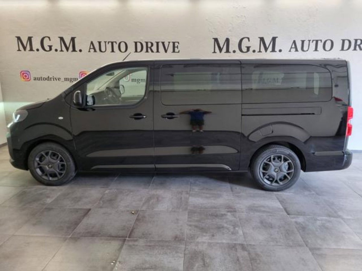 Fiat Ulysse combi M1 2.0 bluehdi 180cv L3H1 AT8 (16)