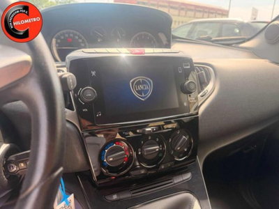 Lancia Ypsilon 1.0 FireFly 5 porte S&S Hybrid Ecochic Gold (15)