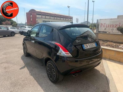 Lancia Ypsilon 1.0 FireFly 5 porte S&S Hybrid Ecochic Gold (3)