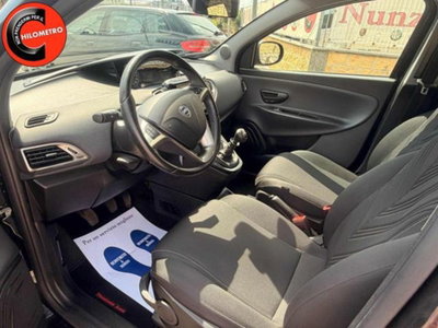 Lancia Ypsilon 1.0 FireFly 5 porte S&S Hybrid Ecochic Gold (7)