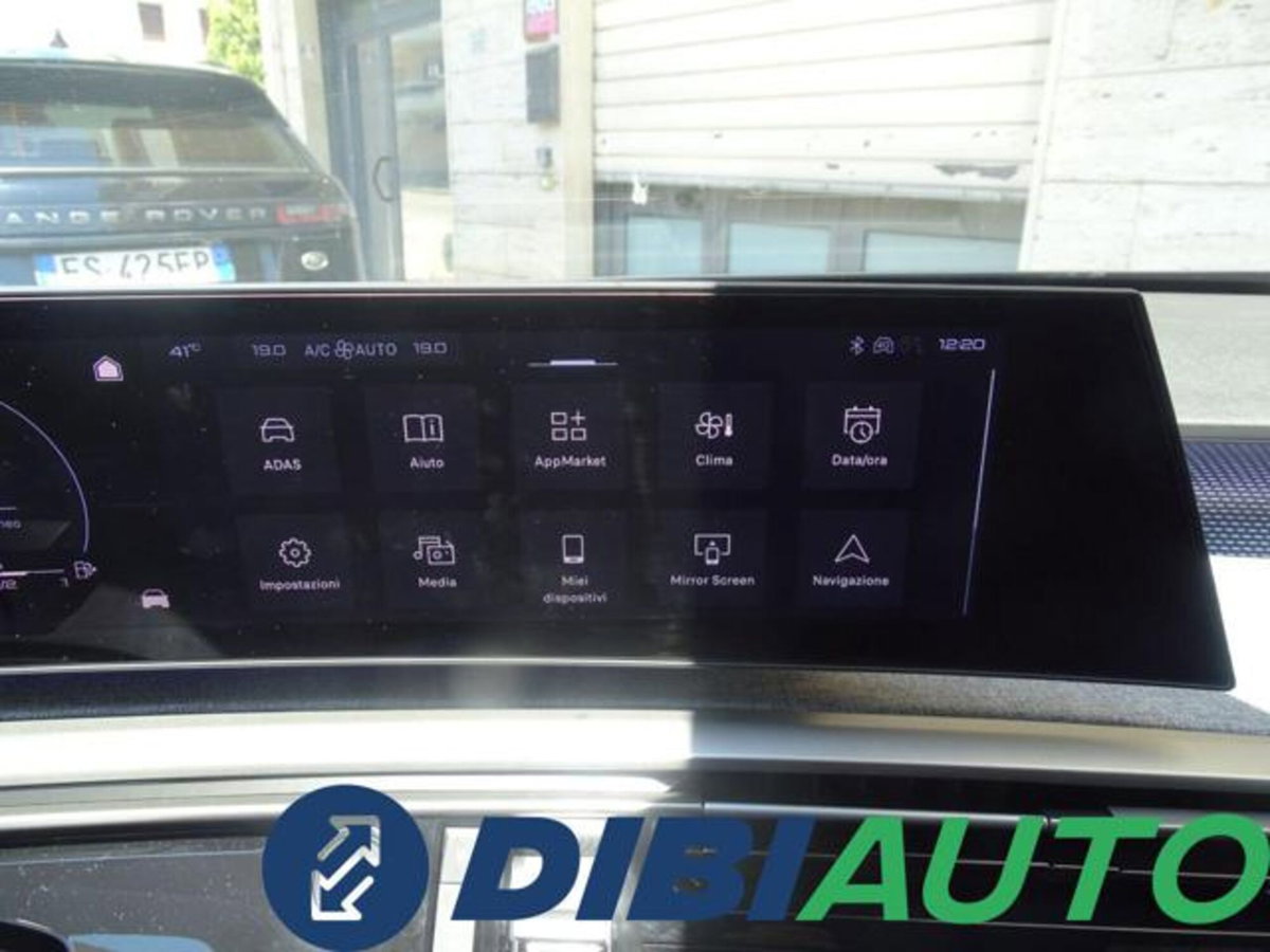 Peugeot 3008 1.2 hybrid GT Exclusive 145cv e-dcs6 (14)