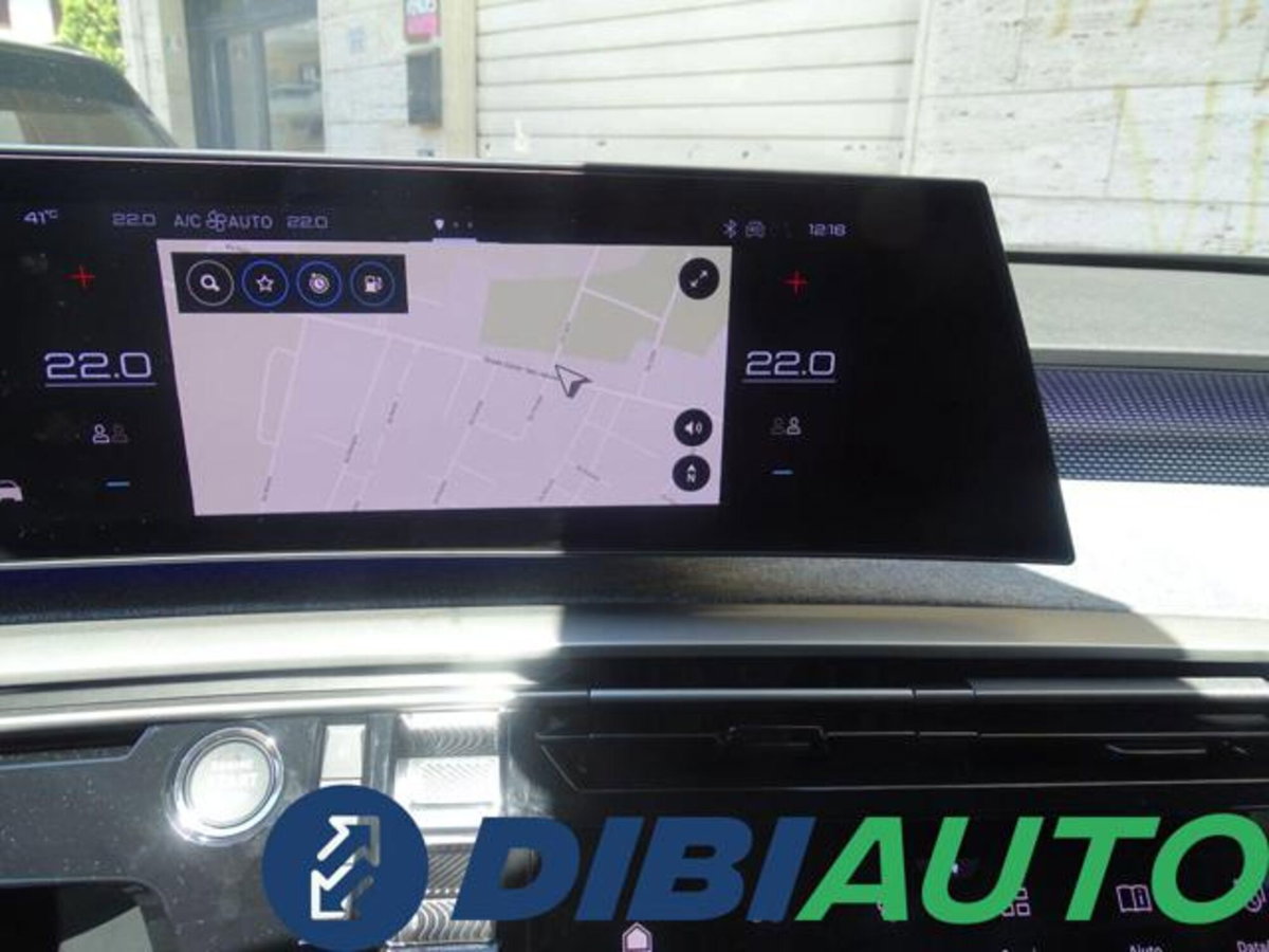 Peugeot 3008 1.2 hybrid GT Exclusive 145cv e-dcs6 (15)