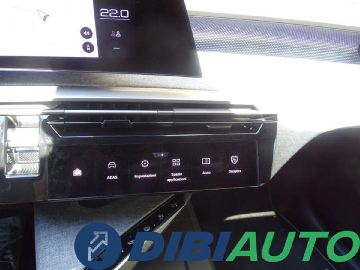 Peugeot 3008 1.2 hybrid GT Exclusive 145cv e-dcs6 (18)