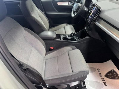 Volvo XC40 T4 Recharge Plug-in Hybrid R-design (10)